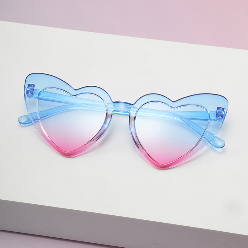 Wholesale new style love ladies sunglasses women fashion big face thin sunglasses